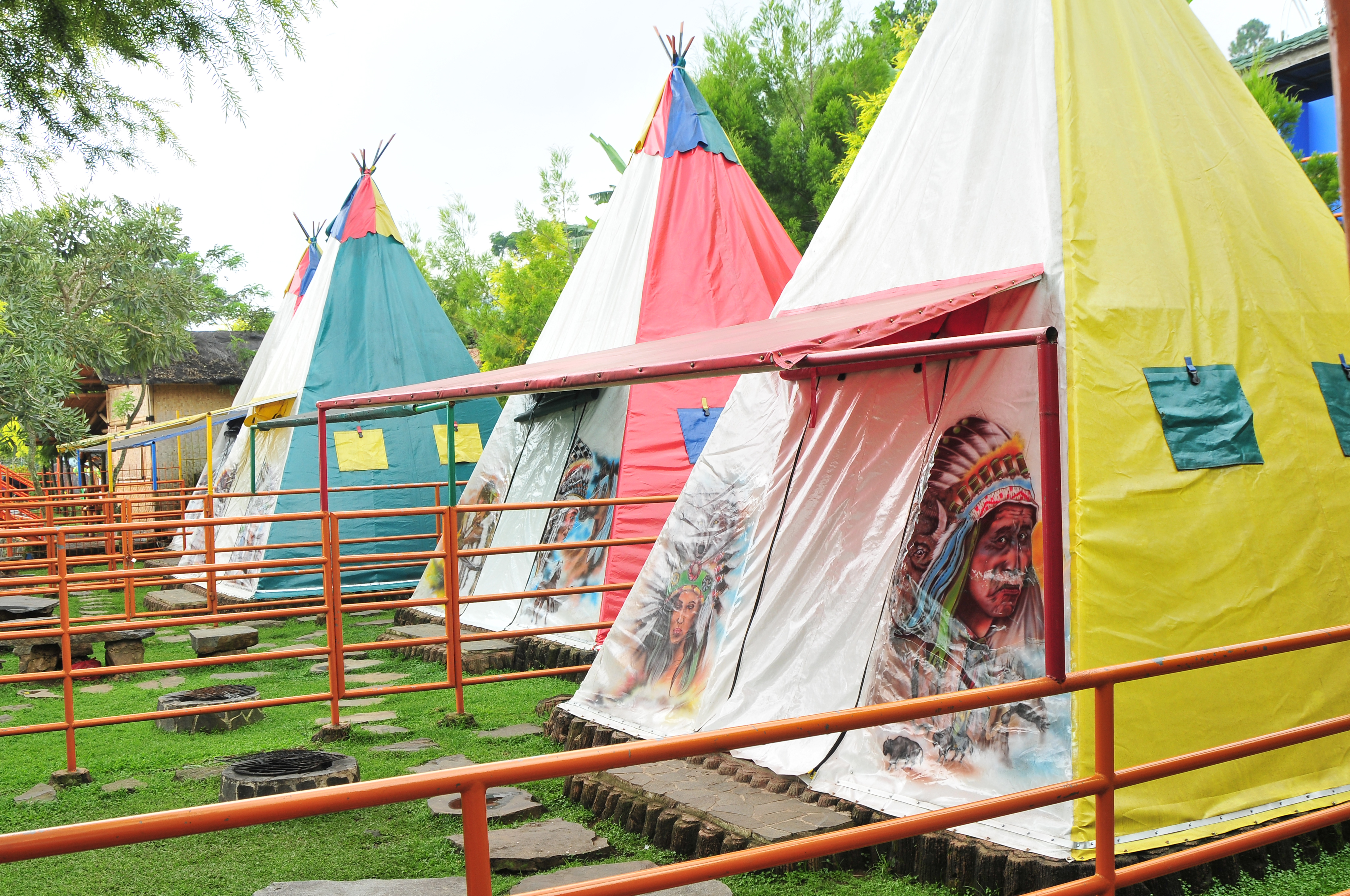 villa khayangan