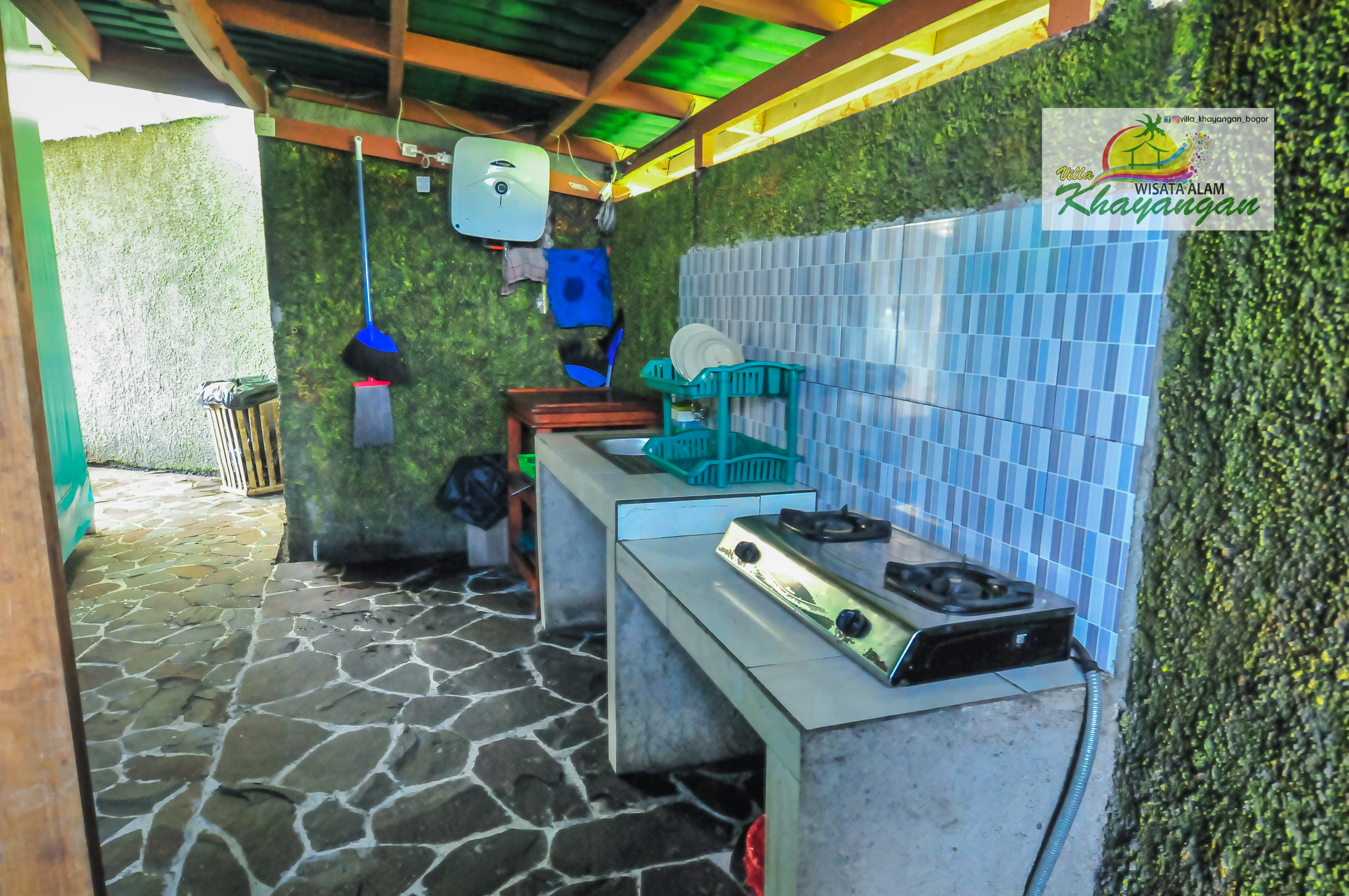villa khayangan