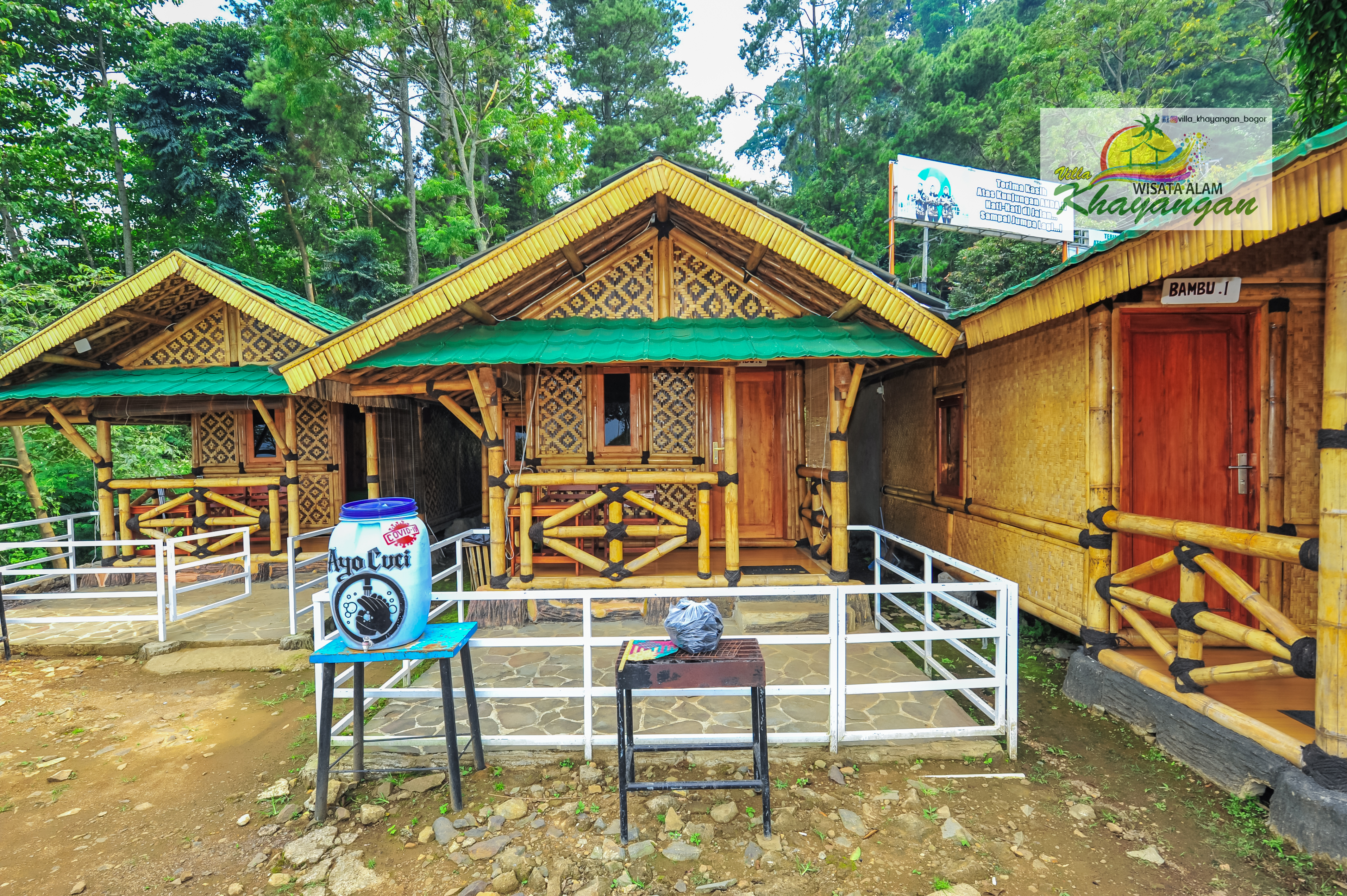 villa khayangan